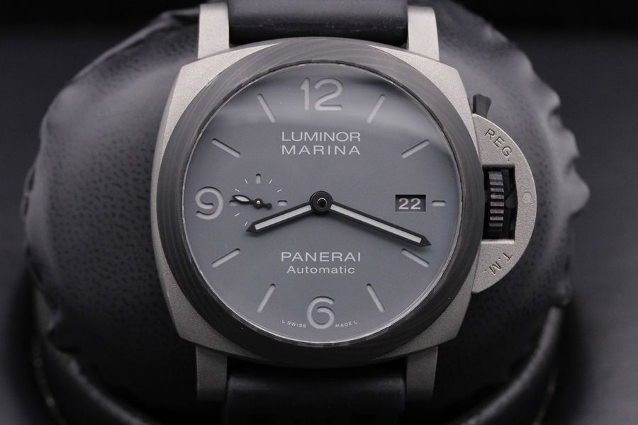 Panerai Luminor Marina Carbotech PAM02661